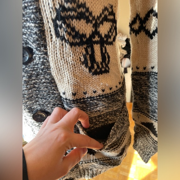 TNA button up sweater - Picture 4 of 8